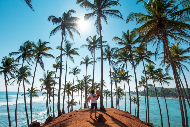 Loving,Couple,At,Coconut,Tree,Hill,In,Mirissa,,Sri,Lanka